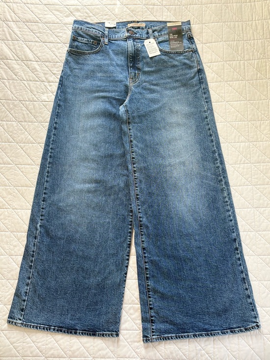 Levi's Denim - Levi's Premium 728 High-Rise Wide-Leg Denim Jeans - Women’s Size 32x32 NWT